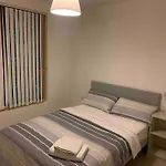 2 Bedrooms Apartment In Rg Centre